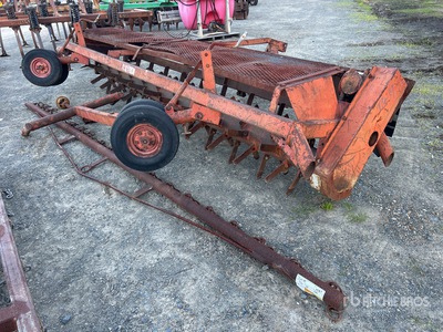 Kverneland 3600 mm Rotary Stick Rake