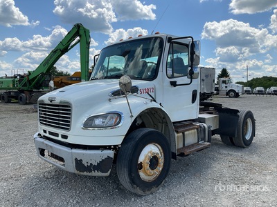 2014 Freightliner M2 106 4x2 S/A Day Cab Truck Tractor