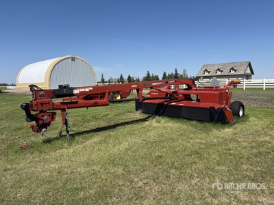 2009 Case IH DC132 Discbine Pull-Type Mower Conditioner