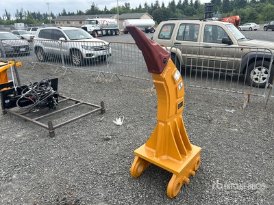 2026 GIYI 52 in Excavator Ripper - Fits Cat 336 (Unused)