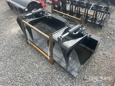 2026 GIYI GY-PG72 72 in Skid Steer Grapple Bucket (Unused)