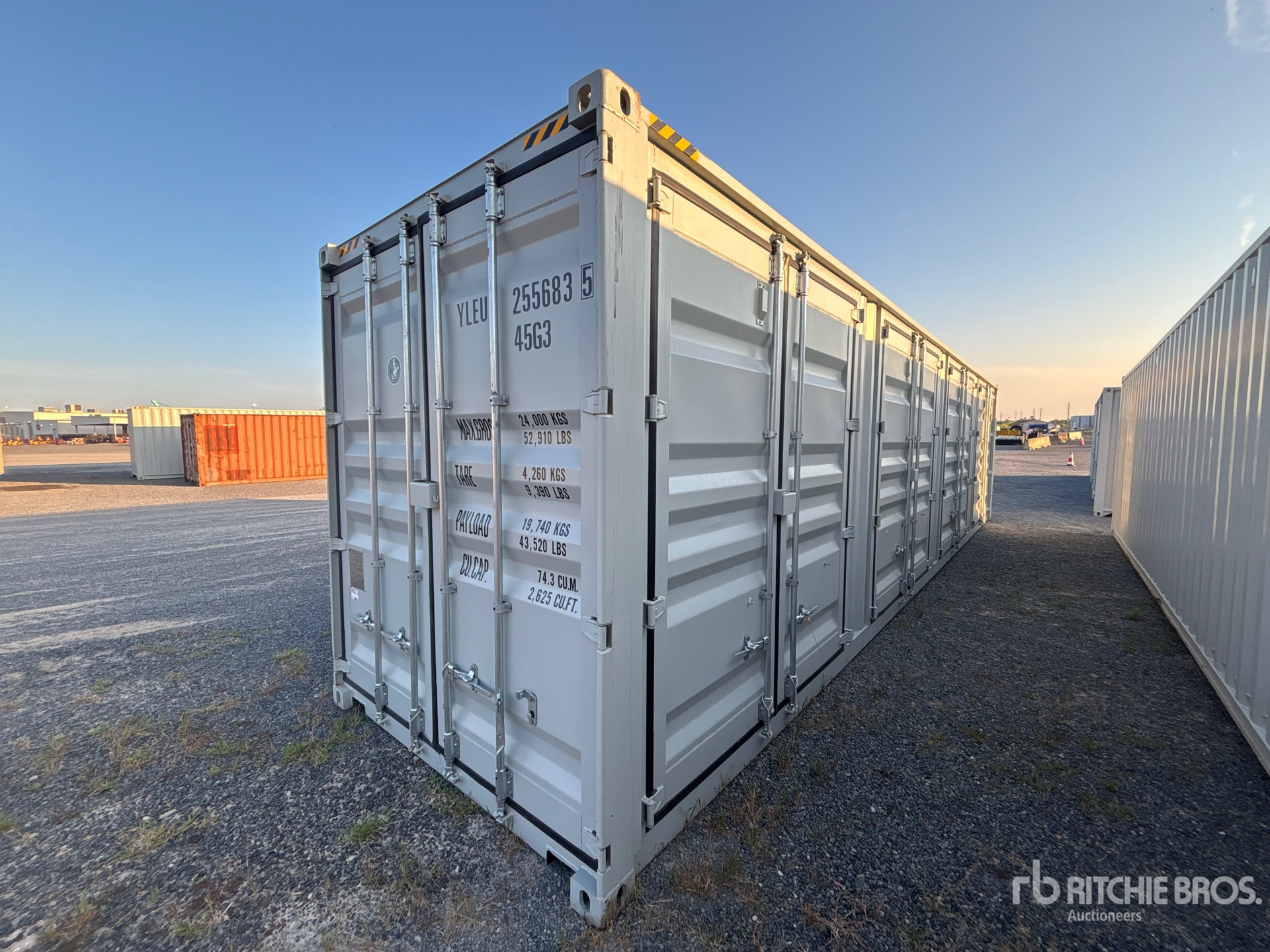 2026 40 ft High Cube Multi-Door Storage Container