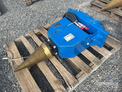 2025 GIYI GY-WS43 12 in Mini Skid Steer Log Splitter (Unused)