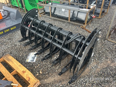 2025 GIYI GY-CLG72 72 in Skid Steer Root Rake (Unused)