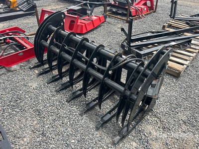 2025 GIYI GY-CLG72 72 in Skid Steer Root Rake (Unused)