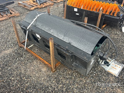2025 GIYI GY-VR59 59 in Skid Steer Vibratory Roller (Unused)