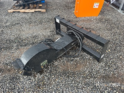 2025 GIYI GY-BSG45 18 in Skid Steer Stump Grinder (Unused)