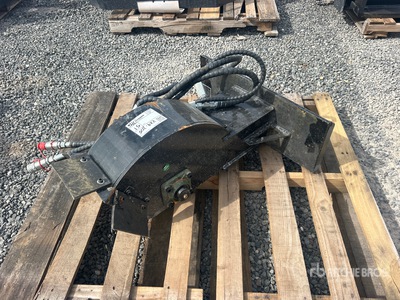 2025 GIYI GY-SZYMJ 16 in Mini Skid Steer Stump Grinder (Unused)