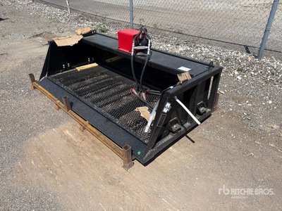 2026 GIYI GY-VB79 78 in Skid Steer Screening Bucket (Unused)