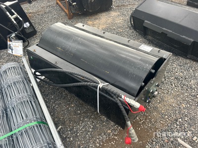 2025 GIYI GY-VR39 39 in Mini Skid Steer Vibratory Roller (Unused)