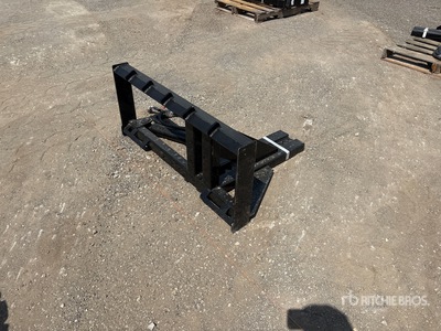 2026 GIYI GY-TP45 Skid Steer Post Puller (Unused)