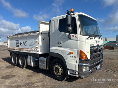 2012 Hino 700 SS 2848 6x4 T/A Dump Truck