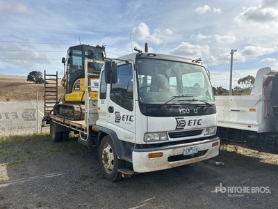 2000 Isuzu FSR700 4x2 Camion à Plateau