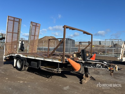 2003 AMT 4.7 m S/A Equipment Trailer