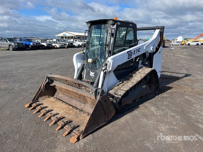 2021 Bobcat T76 Two-Speed Compact Track Loader