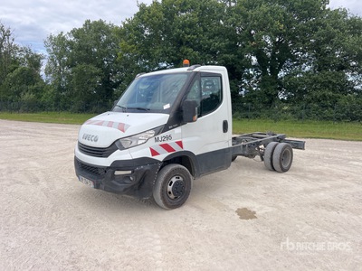 2017 Iveco 35-140 Vehicule Utilitaire Autocarro cabina e telaio