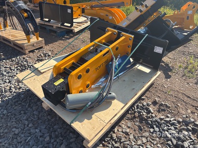 2025 TOFT TOFT750 27 in Skid Steer Breaker (Unused)