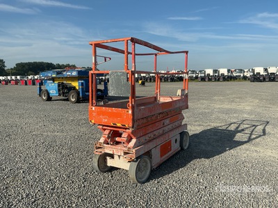 Skyjack SJIII-3220 Electric Scissor Lift