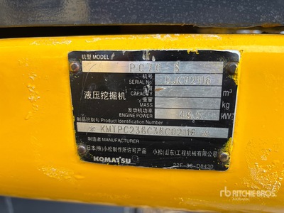 2011 Komatsu PC70-8 Excavatrice sur chenilles