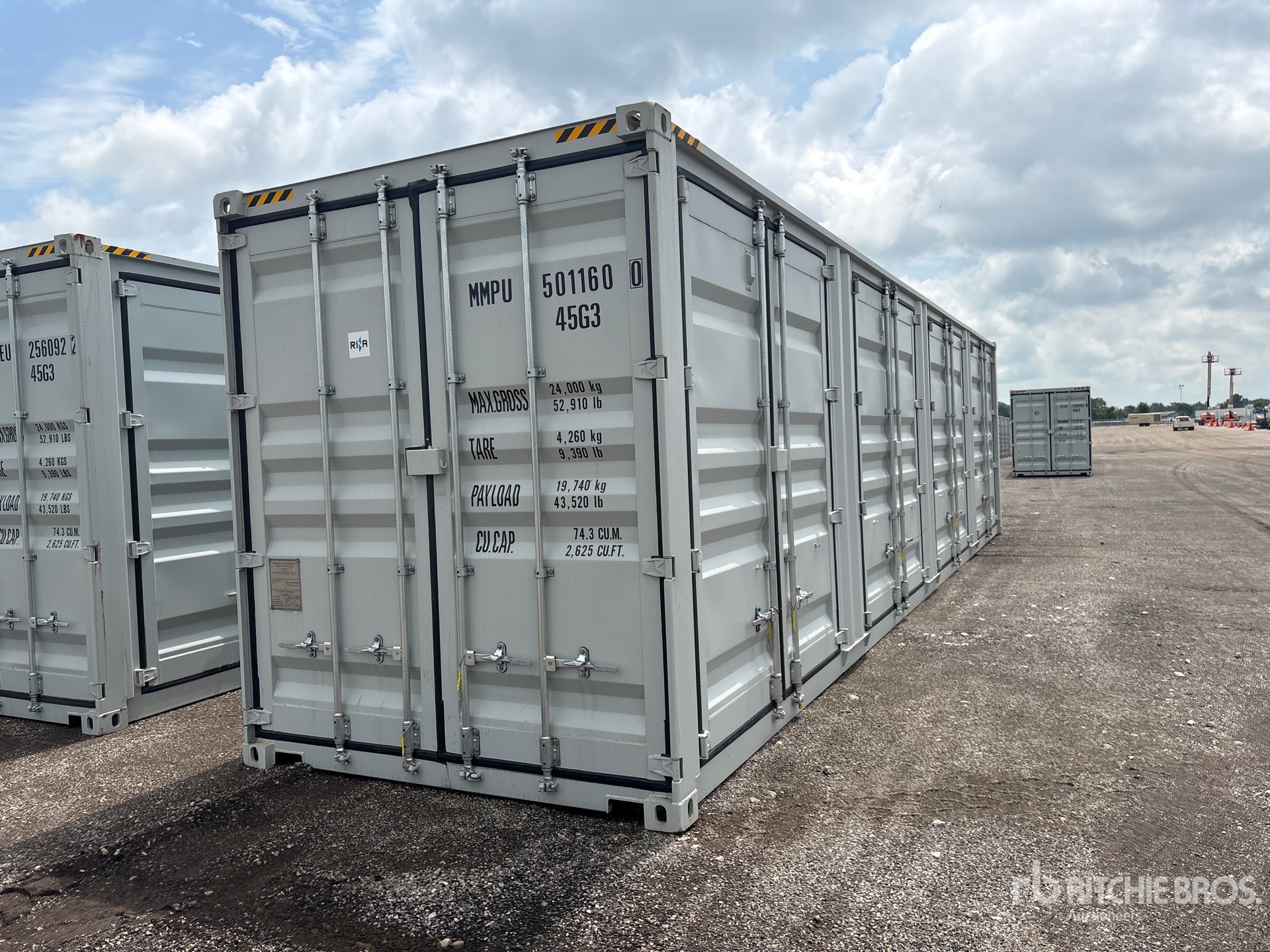 2026 40 ft High Cube Multi-Door Storage Container