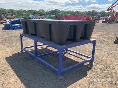 2.4m x 1.2m Spillage Kit with Stand Divers - Industriel