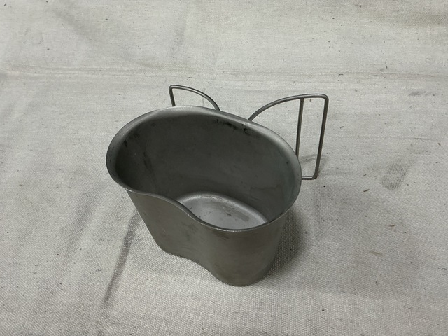 (257) Water Canteen Cups