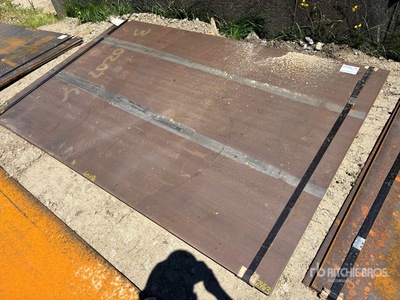 Quantity of (2) 2025 Kit Containers Steel 5 ft x 8 ft (0.75 in Thick) ألواح الصلب (Unused)