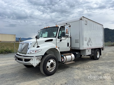 2019 International 4300 4x2 Van Truck
