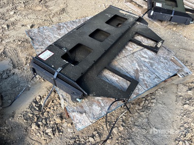2025 Kit Containers QT-45-FF-42 42 in Skid Steer Forks (Unused)