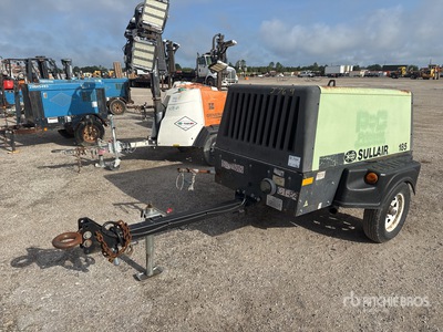 2015 Sullair 185DPQCAi4 185 cfm Mobile 27 L Luchtcompressor