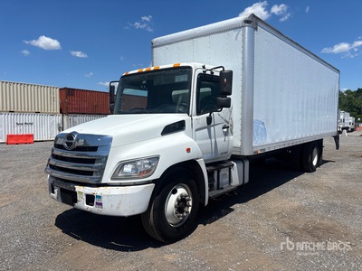 2018 Hino 268 4x2 Autocarro furgonato
