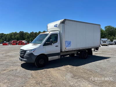 2021 Mercedes-Benz Sprinter 4500 4x2 Moving Van Truck