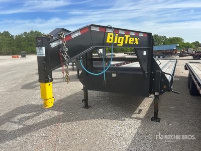 2025 Big Tex 16GN-40D5A-MRBK 40 ft T/A Gooseneck Equipment Trailer