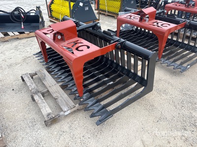 2025 Kit Containers QT-SG-S76-V3 76 in Skeleton Grappin pour chariot élévateur (Unused)