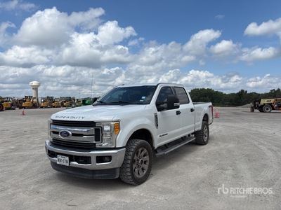 2017 Ford F-250 XLT 4x4 Crew Cab Pickup