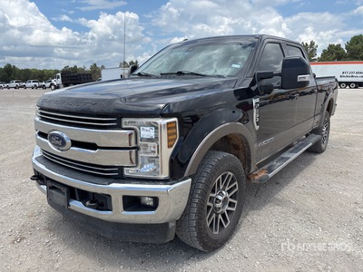 2018 Ford F-250 Lariat 4x4 Crew Cab Pickup