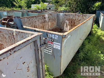13 ft 10 cyd Roll-Off Container