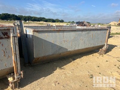 13 ft 15 cyd Roll-Off Container
