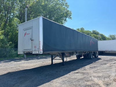 2005 Reitnouer 48 ft T/A Curtain Side Trailer
