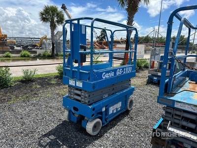 2010 Genie GS-1930 Electric Scissor Lift