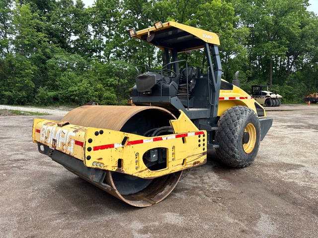 2005 Bomag BW 213 D-4 Smooth Drum Compactor