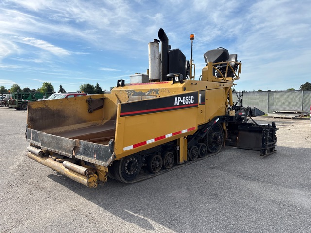 2005 Cat AP-655C Track Asphalt Paver