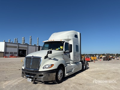 2019 International LT62F 6x4 T/A Sleeper Truck Tractor