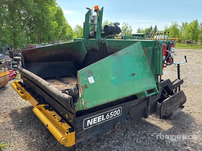 Neal DM6500 Track Asphalt Paver