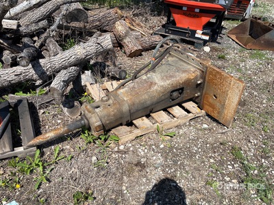 WBM 14 in Backhoe Hydraulic Breaker - Fits Cat 430D