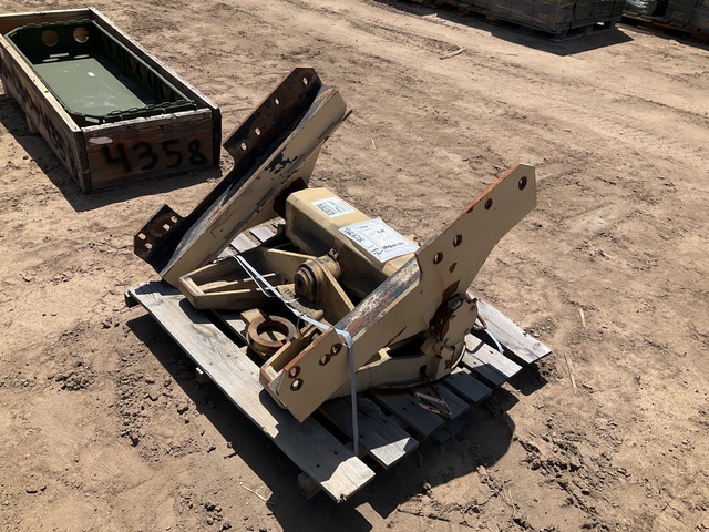Fifth Wheel Assembly