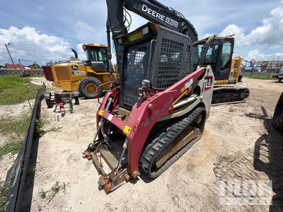 2017 Takeuchi TL8 Two-Speed Compact Track Loader