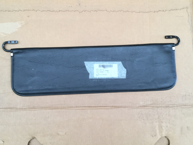 (32) Oshkosh 3314398 Sun Visors (32) Oshkosh 3314398 Sun Visors