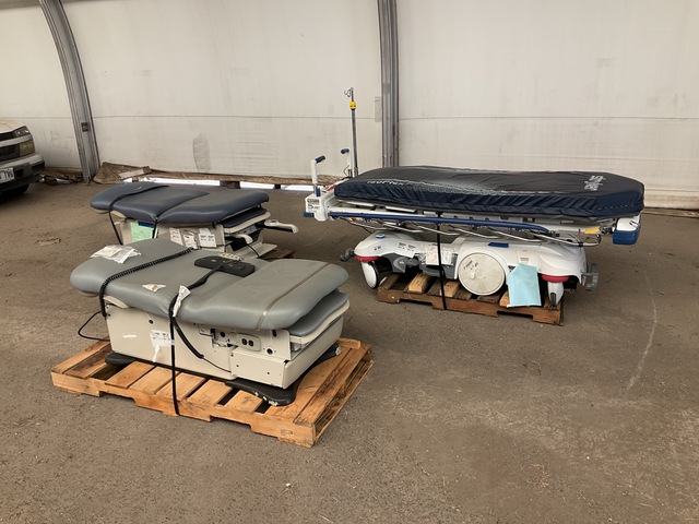 (1) Stryker 1125 Prime Series Stretcher & (2) Midmark Examination Tables