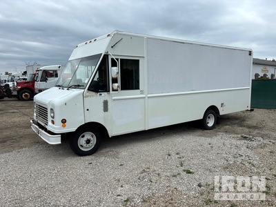2006 Ford Econoline E-250 4x2 Furgón de Reparto
